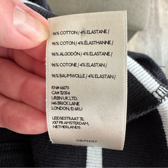 Mauve Cropped Black and White Striped Ribbed Tank Top - Picture 4 of 9